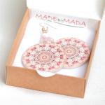 Delicate Pink Rosette Roun..